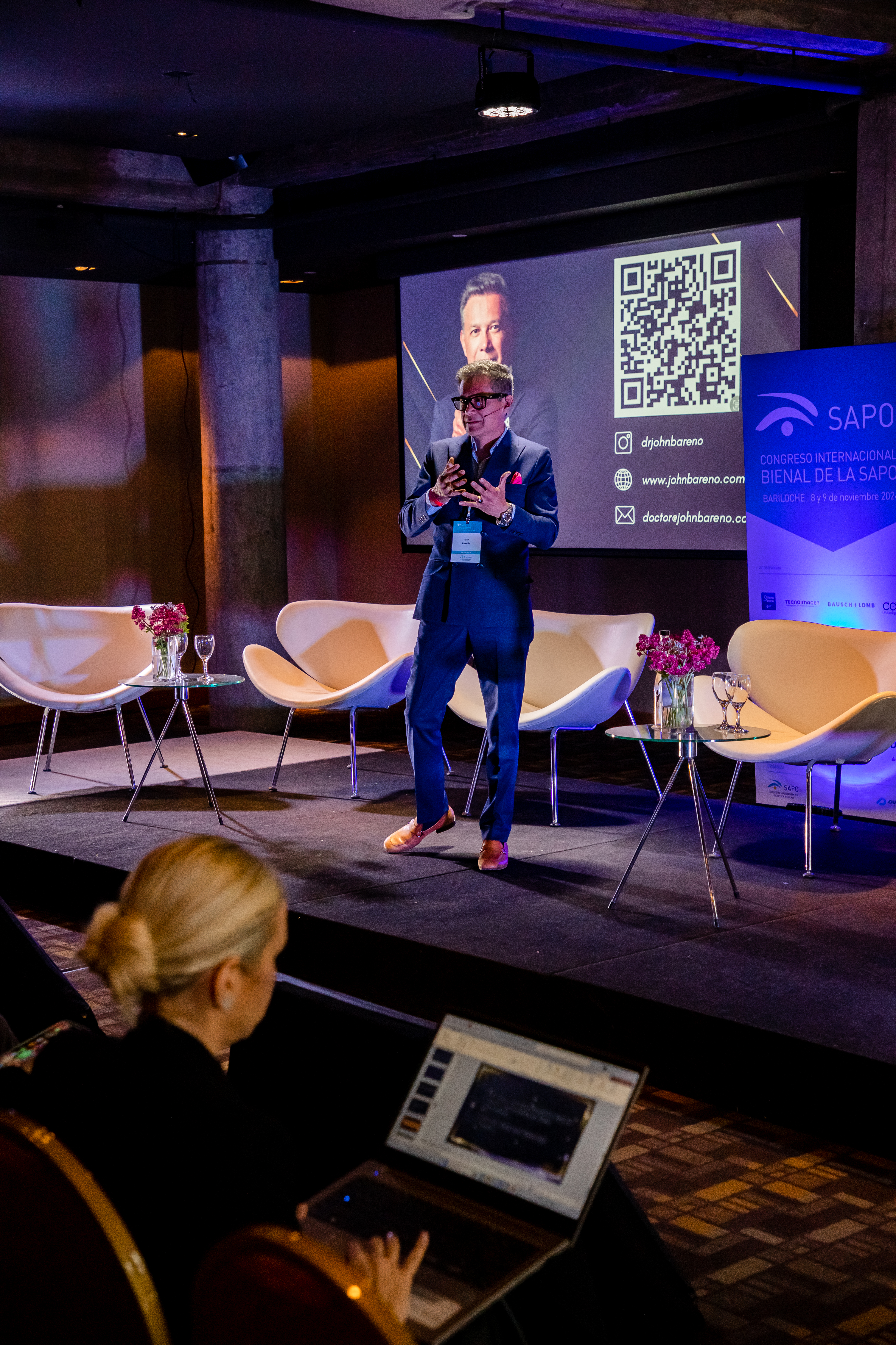 Dr. John Bareño en conferencia internacional